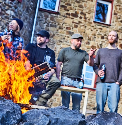 Am Lagerfeuer bei der Burg Honrath